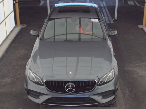 Used 2019 Mercedes-Benz E 450 4MATIC Sedan w/ Premium Package image 17