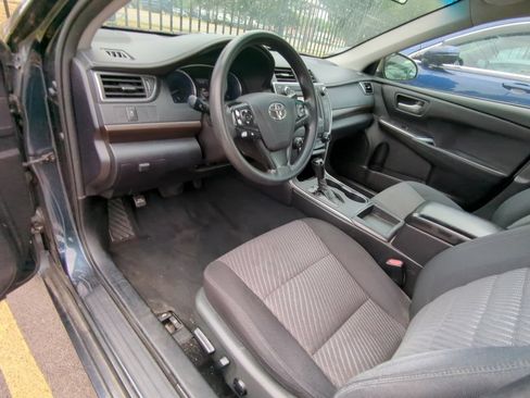 Used 2016 Toyota Camry LE FWD image 7