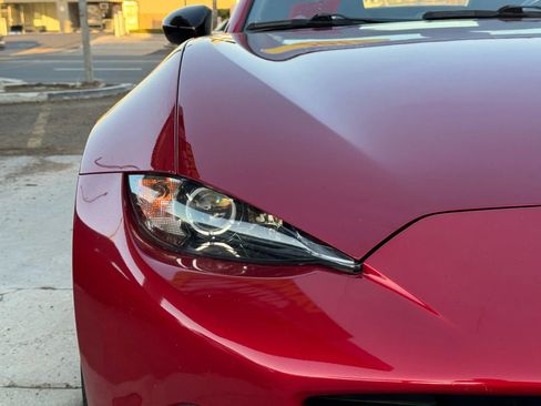 Used 2017 MAZDA MX-5 Miata RF Club image 3