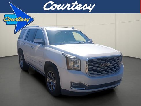 Used 2019 GMC Yukon Denali w/ Open Road Package AWD/4WD image 1