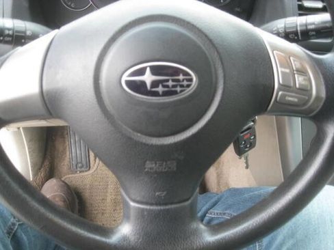 Used 2008 Subaru Outback 2.5i L.L. Bean image 16