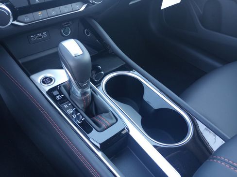 New 2025 Nissan Altima 2.5 SR image 19