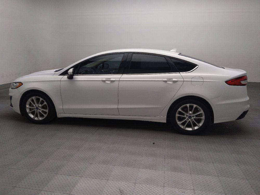 Used 2019 Ford Fusion SE FWD image 3