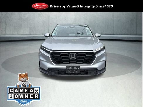 Used 2025 Honda CR-V LX image 1