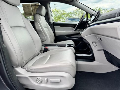 Used 2024 Honda Odyssey Touring image 10