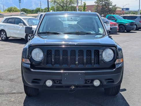 Used 2015 Jeep Patriot Sport w/ Power Value Group AWD/4WD image 10