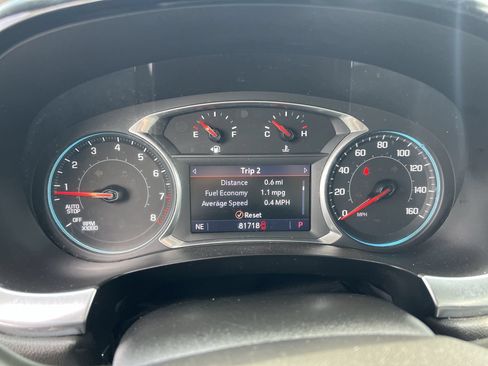 Used 2022 Chevrolet Traverse LT AWD/4WD image 21