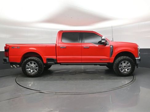 Used 2024 Ford F250 Lariat w/ Chrome Package image 2