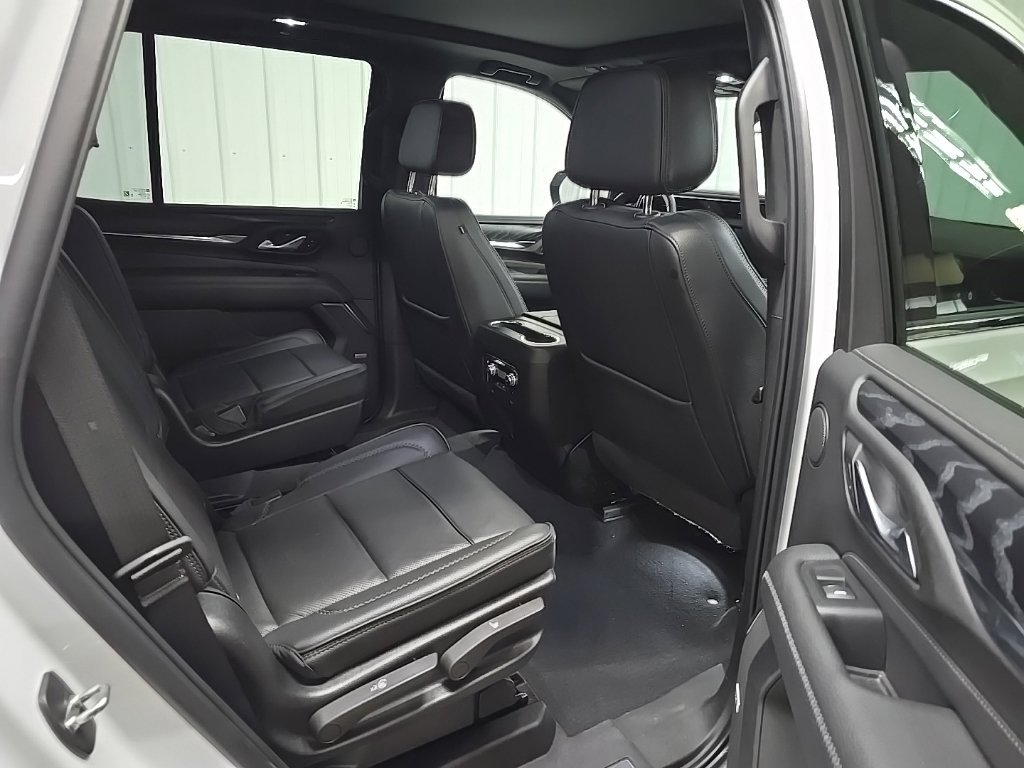 Used 2022 GMC Yukon Denali AWD/4WD image 19