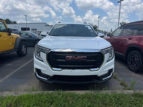 Used 2022 GMC Terrain SLE w/ Driver Convenience Package AWD/4WD image 14