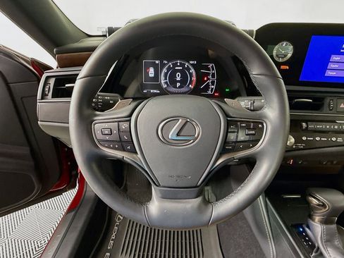 Certified 2025 Lexus ES 350 w/ Premium Package image 11
