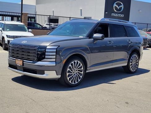 New 2026 Hyundai Palisade Calligraphy AWD/4WD image 2