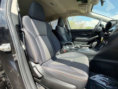 Used 2022 Subaru Crosstrek 2.0i Premium image 18