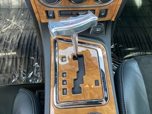 Used 2014 Dodge Challenger R/T image 26