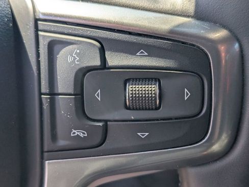 Used 2024 Chevrolet Silverado 2500 LT AWD/4WD image 19