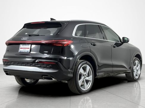 Used 2025 Audi Q5 Premium Plus w/ Premium Plus AWD/4WD image 5