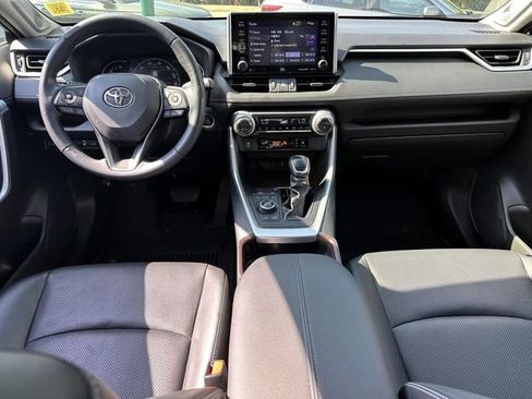 Used 2020 Toyota RAV4 Limited w/ Limited Grade Weather Package AWD/4WD image 14
