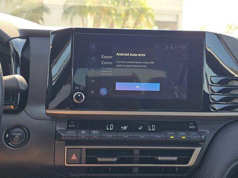 Certified 2025 Toyota Camry SE FWD image 27