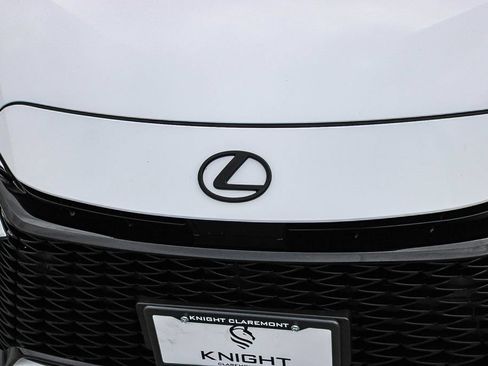 Used 2026 Lexus IS 350 F Sport RWD image 6