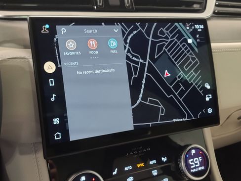 New 2026 Jaguar F-PACE R-Dynamic S image 19