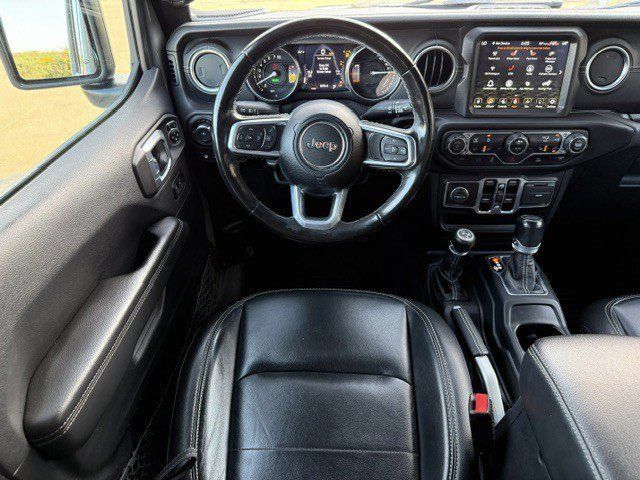 Used 2021 Jeep Wrangler Unlimited Sahara w/ Cold Weather Group AWD/4WD image 26