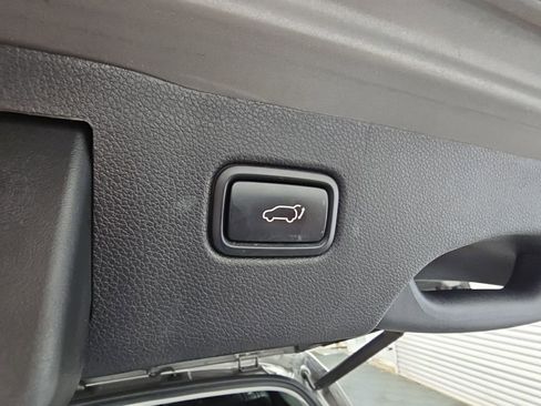 Used 2017 Kia Sorento SX AWD/4WD image 37