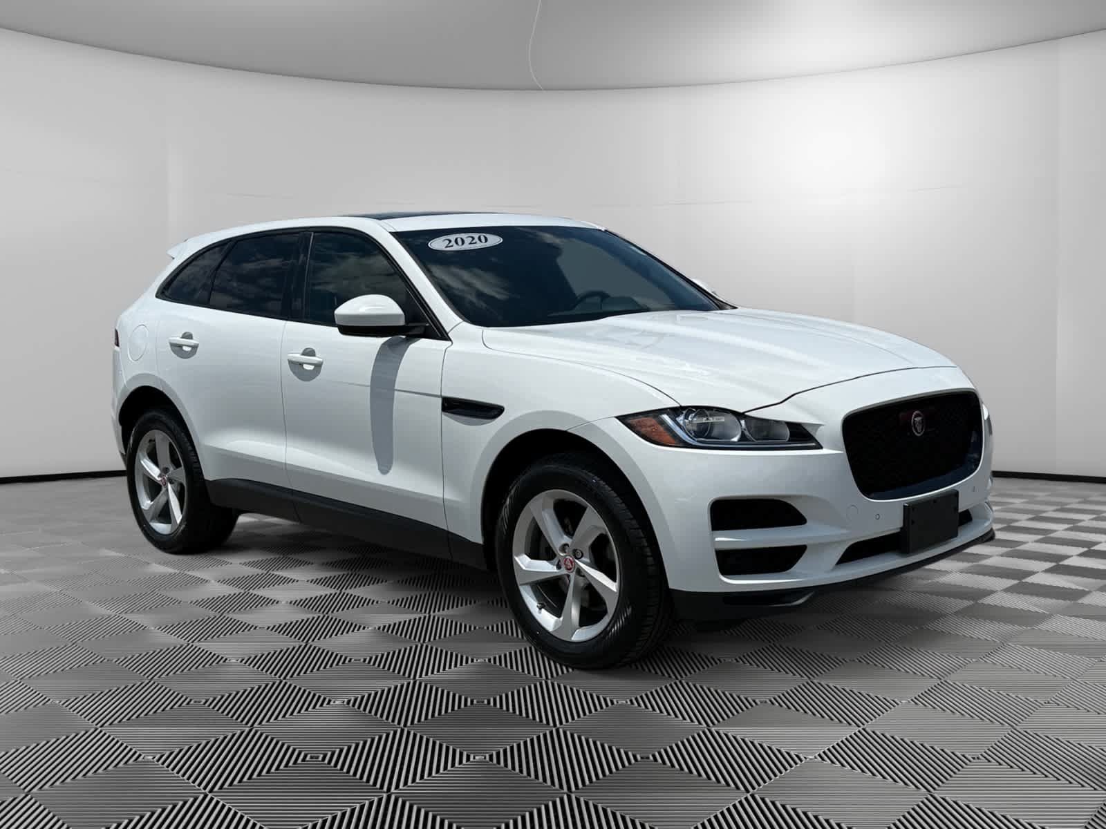 Used 2020 Jaguar F-PACE Premium AWD/4WD image 3