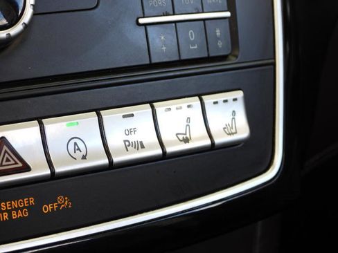 Used 2017 Mercedes-Benz GLS 550 4MATIC image 78