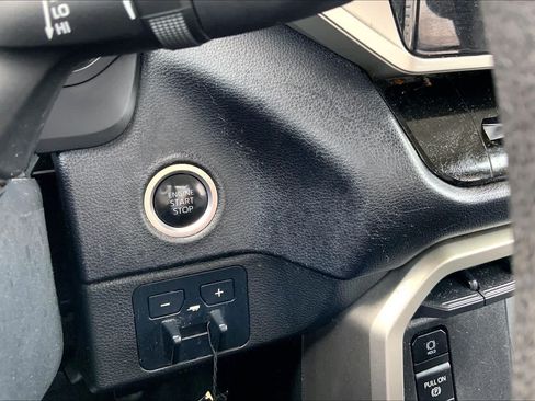 Used 2023 Toyota Tundra SR5 w/ SR5 Convenience Package RWD image 35