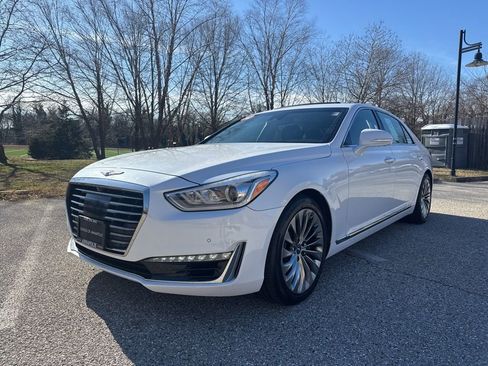 Used 2018 Genesis G90 3.3T Premium image 6