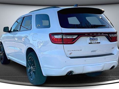 Used 2023 Dodge Durango GT image 4