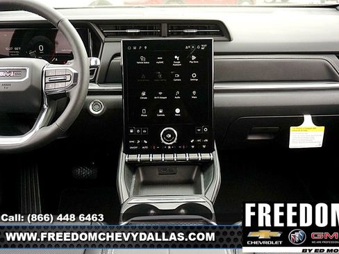 New 2026 GMC Terrain Elevation w/ Elevation Premium Package FWD image 19