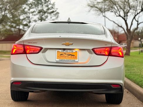 Used 2020 Chevrolet Malibu LT image 8