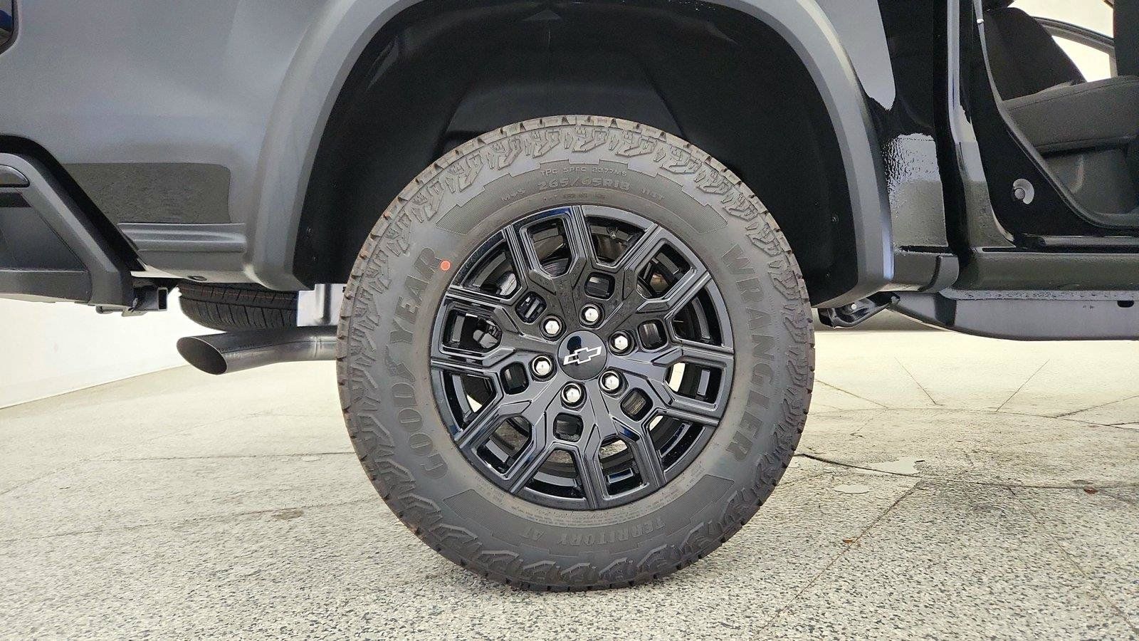 New 2026 Chevrolet Colorado Trail Boss AWD/4WD image 31