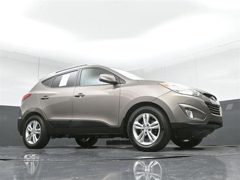 Used 2013 Hyundai Tucson GLS AWD/4WD image 28