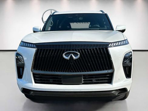 Used 2026 INFINITI QX80 Autograph w/ Premium Cargo Package AWD/4WD image 2