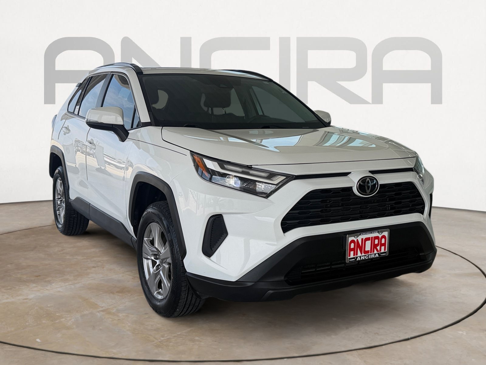 Used 2023 Toyota RAV4 XLE w/ Convenience Package FWD image 4