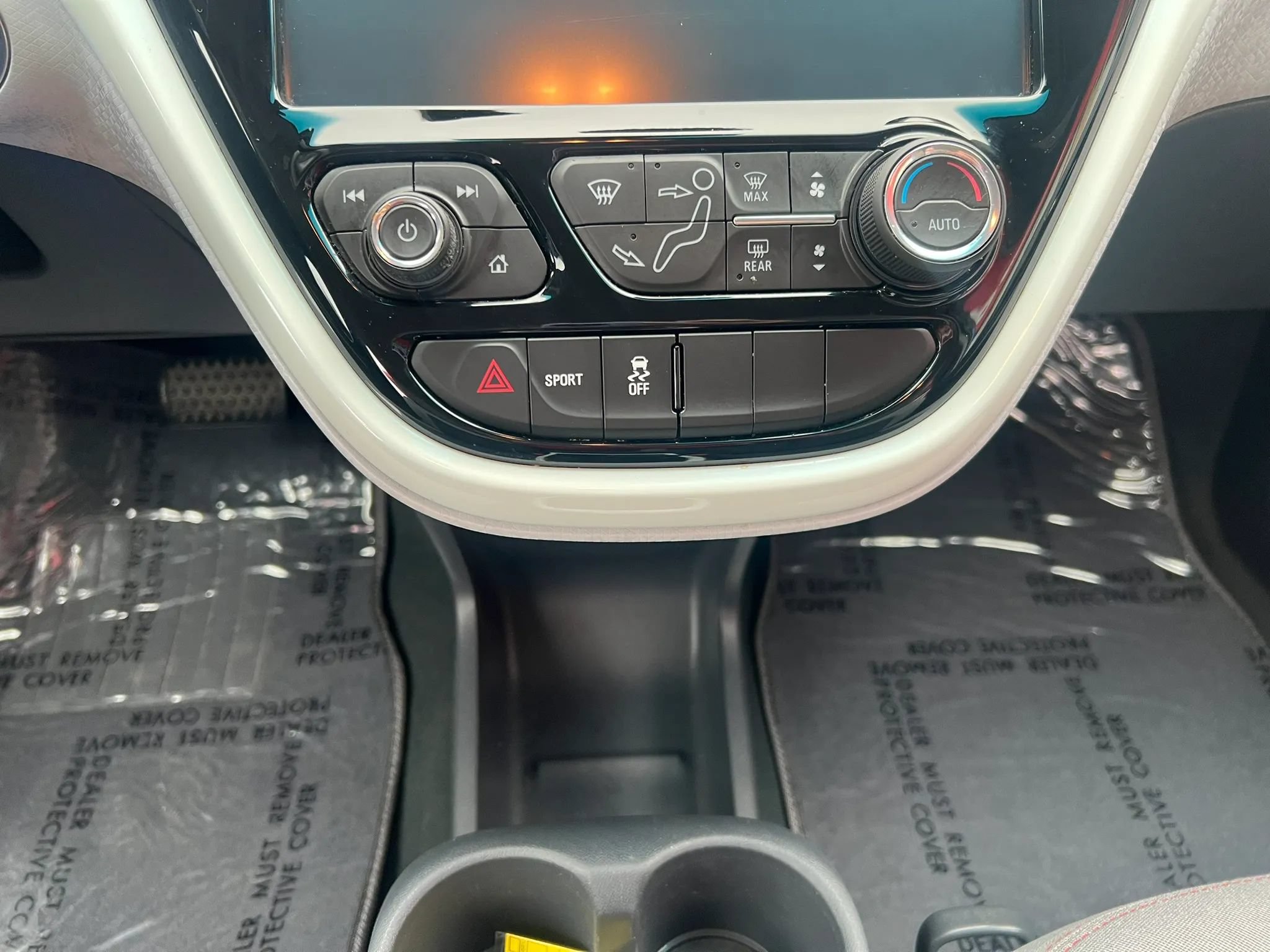 Used 2021 Chevrolet Bolt LT FWD image 13