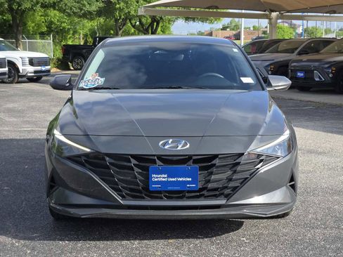 Certified 2023 Hyundai Elantra SEL FWD image 3