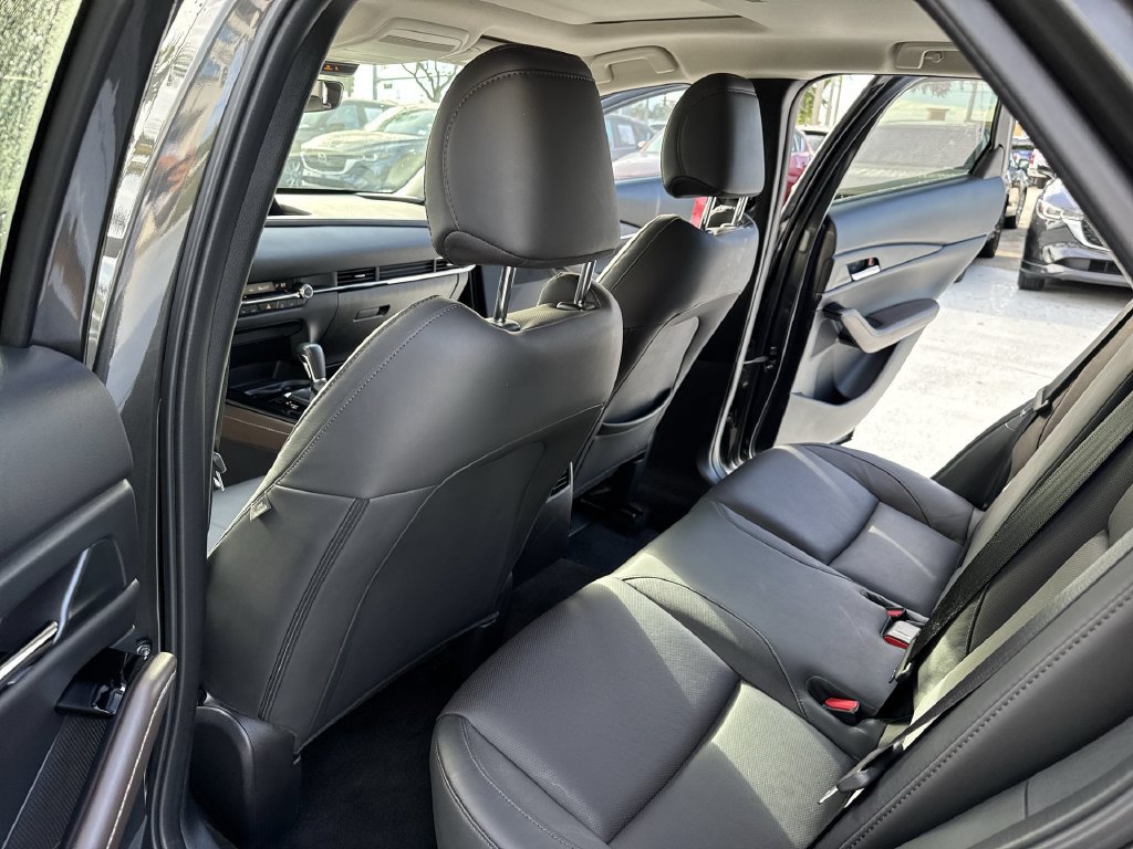 Used 2023 MAZDA CX-30 AWD 2.5 S w/ Premium Package image 34