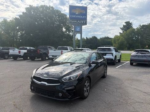 Used 2021 Kia Forte LXS FWD image 1