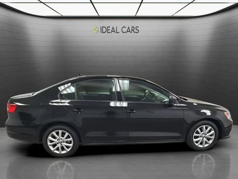 Used 2015 Volkswagen Jetta SE FWD image 4