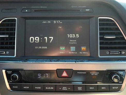 Used 2017 Hyundai Sonata Plug-In Hybrid image 24