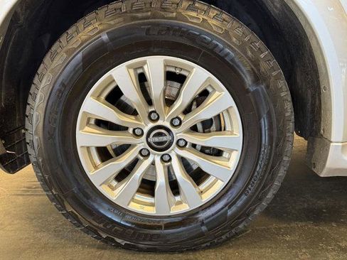 Used 2021 Nissan Armada SV image 10