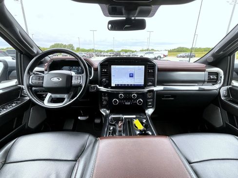 Used 2023 Ford F150 Lariat AWD/4WD image 13