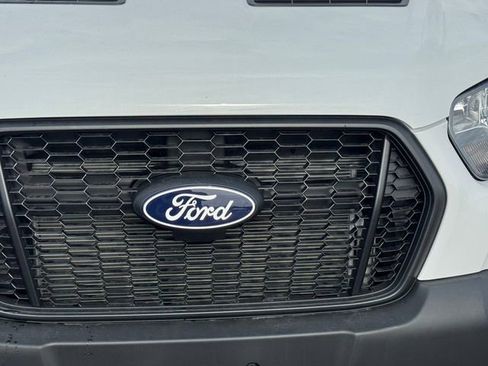 New 2026 Ford Transit 150 148 Medium Roof AWD image 5