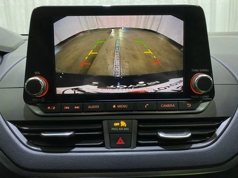 Used 2019 Nissan Altima 2.5 S image 18