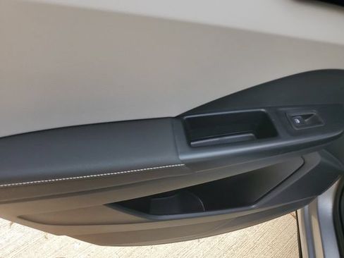 Certified 2025 Volkswagen Taos S AWD/4WD image 16