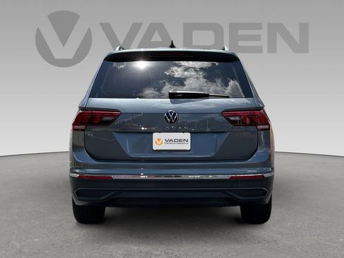Used 2023 Volkswagen Tiguan SE FWD image 19