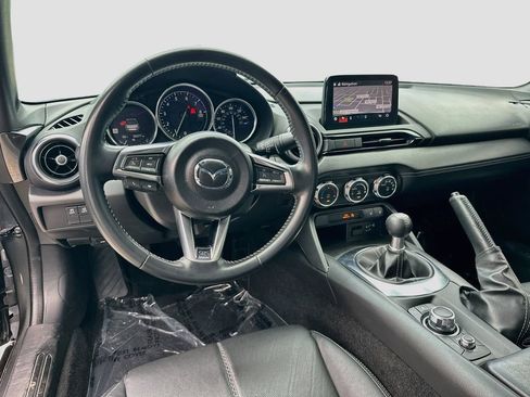 Used 2020 MAZDA MX-5 Miata Grand Touring RWD image 23